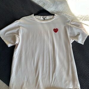 Comme Des Garçons Play Heart Patch T-shirt